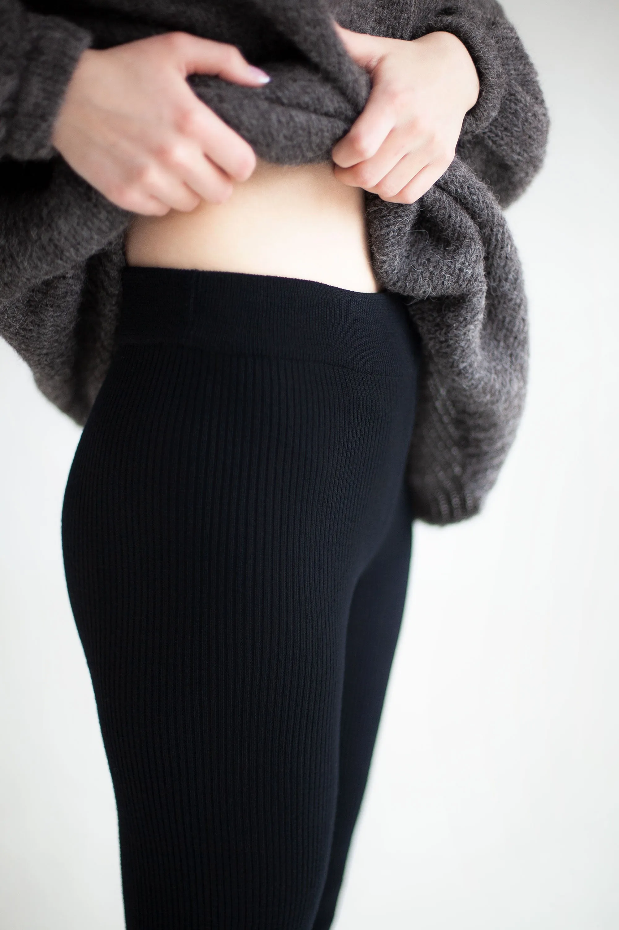 Barra Ribbed 100% Merino Leggings Black