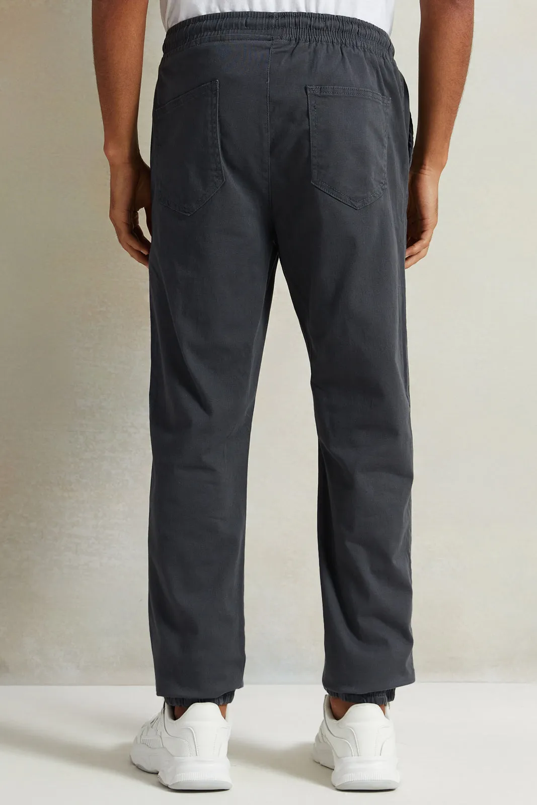 Men Grey Solid Twill Jogger