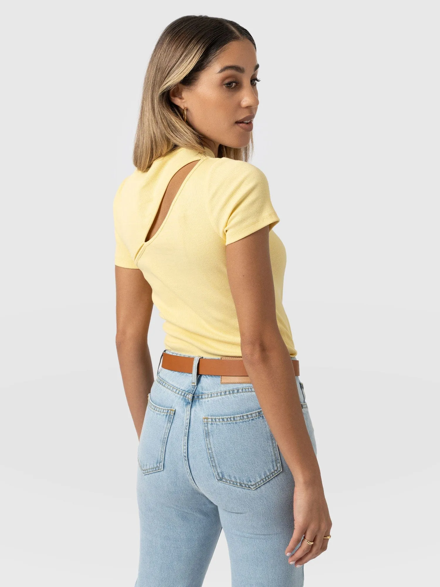 Reveal Tee - Yellow